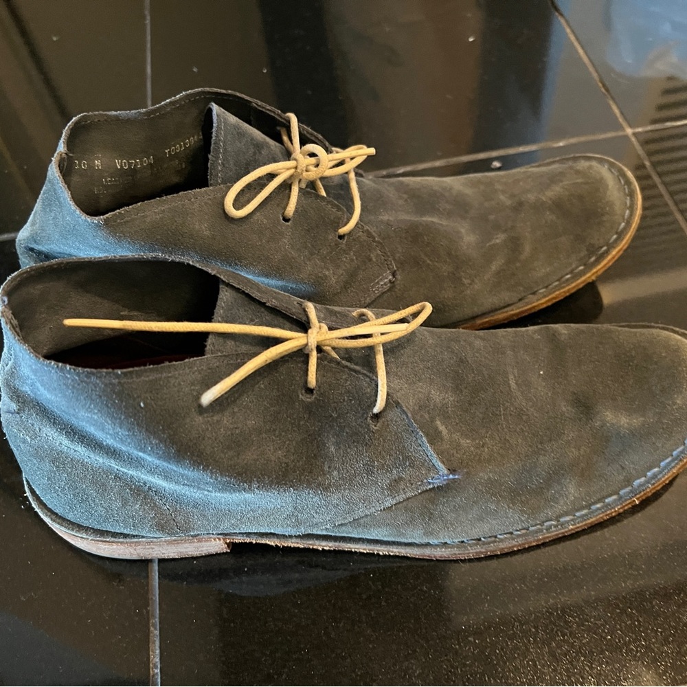 Men’s vintage gray suede boots, size 10. Barely worn